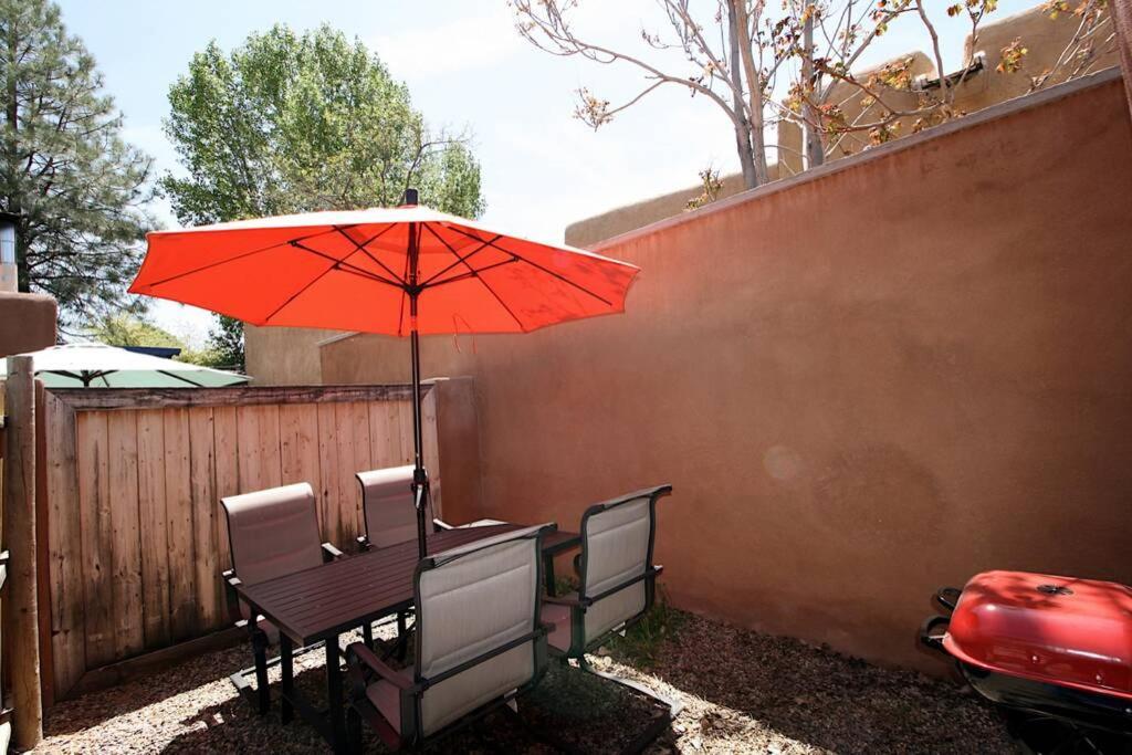 Вилла Galisteo Getaway - Courtyard - Near Railyard Санта-Фе Экстерьер фото